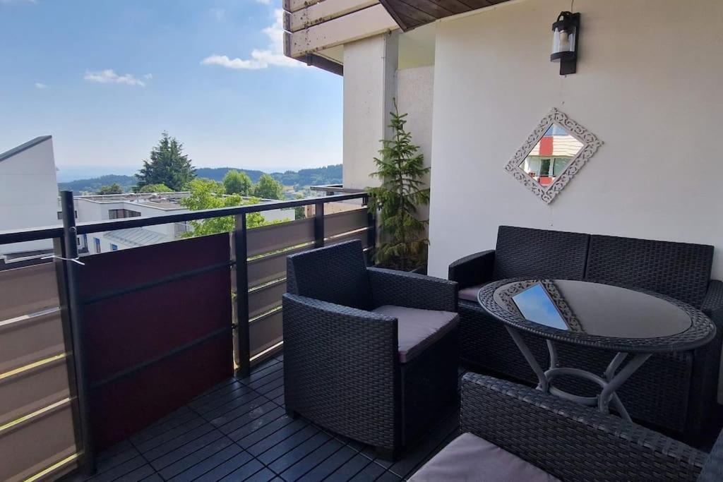 2-Zimmer Wohnung, Pools, Sauna Und Balkon Санкт-Энгльмар Экстерьер фото