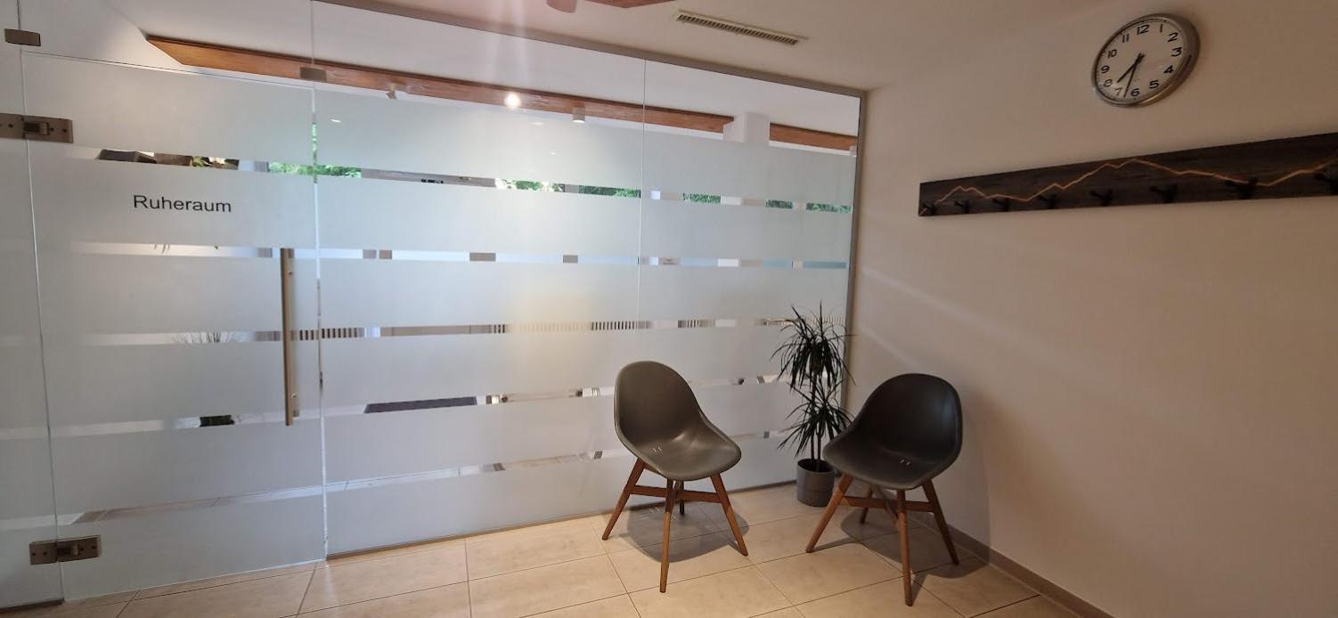 2-Zimmer Wohnung, Pools, Sauna Und Balkon Санкт-Энгльмар Номер фото